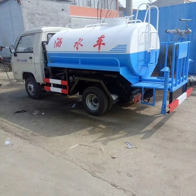 廠家直銷多功能灑水車 從農(nóng)用三輪到國(guó)五標(biāo)準(zhǔn)，滿足各類需求